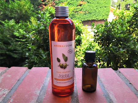 huile-jojoba-bio-trousse-toilette